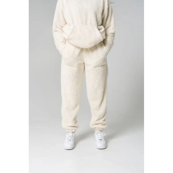 Inaka Power Women's Size Small White Teddy Fleece Lounge Sweatpants Joggers - Picture 1 of 11